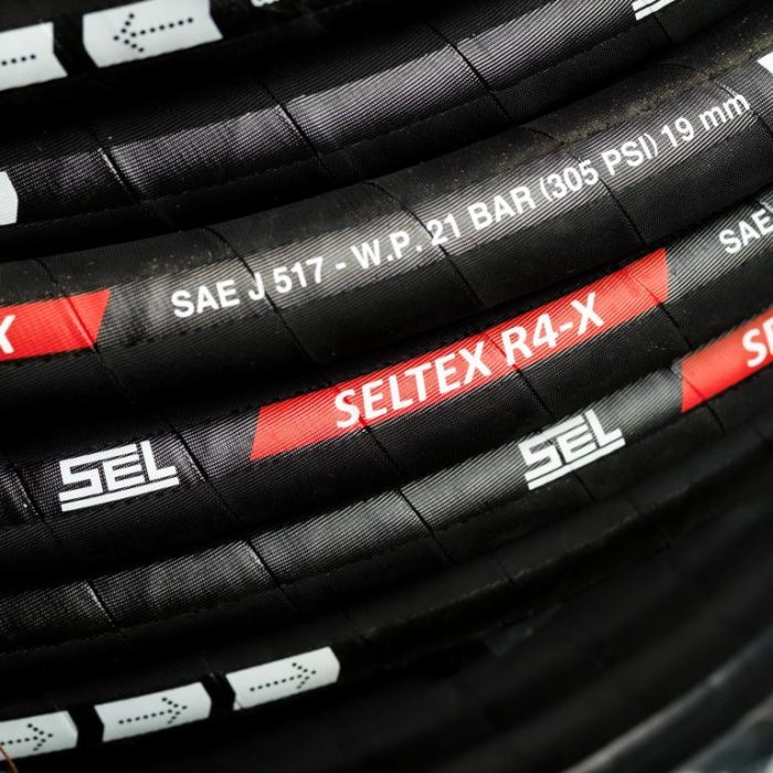 SELTEX R4-X Textile Hydraulic Hose